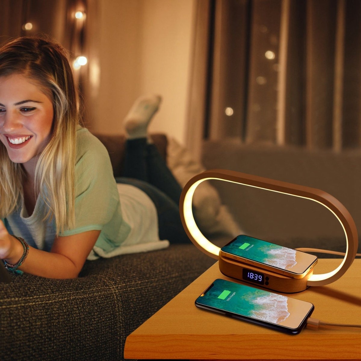 Touch Bedlamp met Klok & Draadloze Oplader – LED Bureau- en Nachtlamp - Zenityliving.com