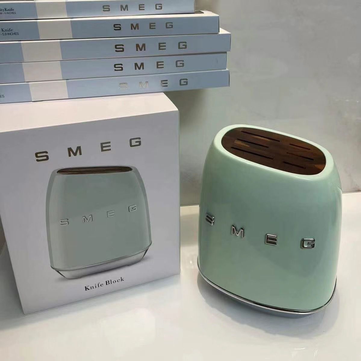 SMEG Messenblok – Design Keukenmessenhouder